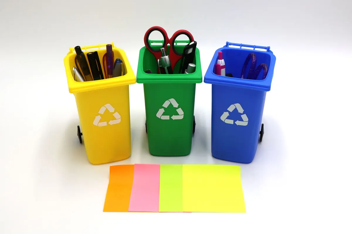 Desk Stationery Checklist: 12 Essentials for a Tidy Home Office